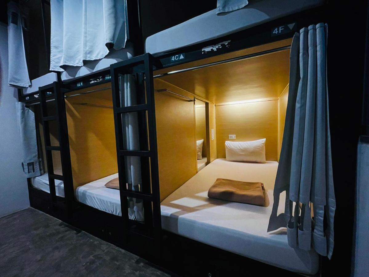 Ora Hostel Бангкок Экстерьер фото