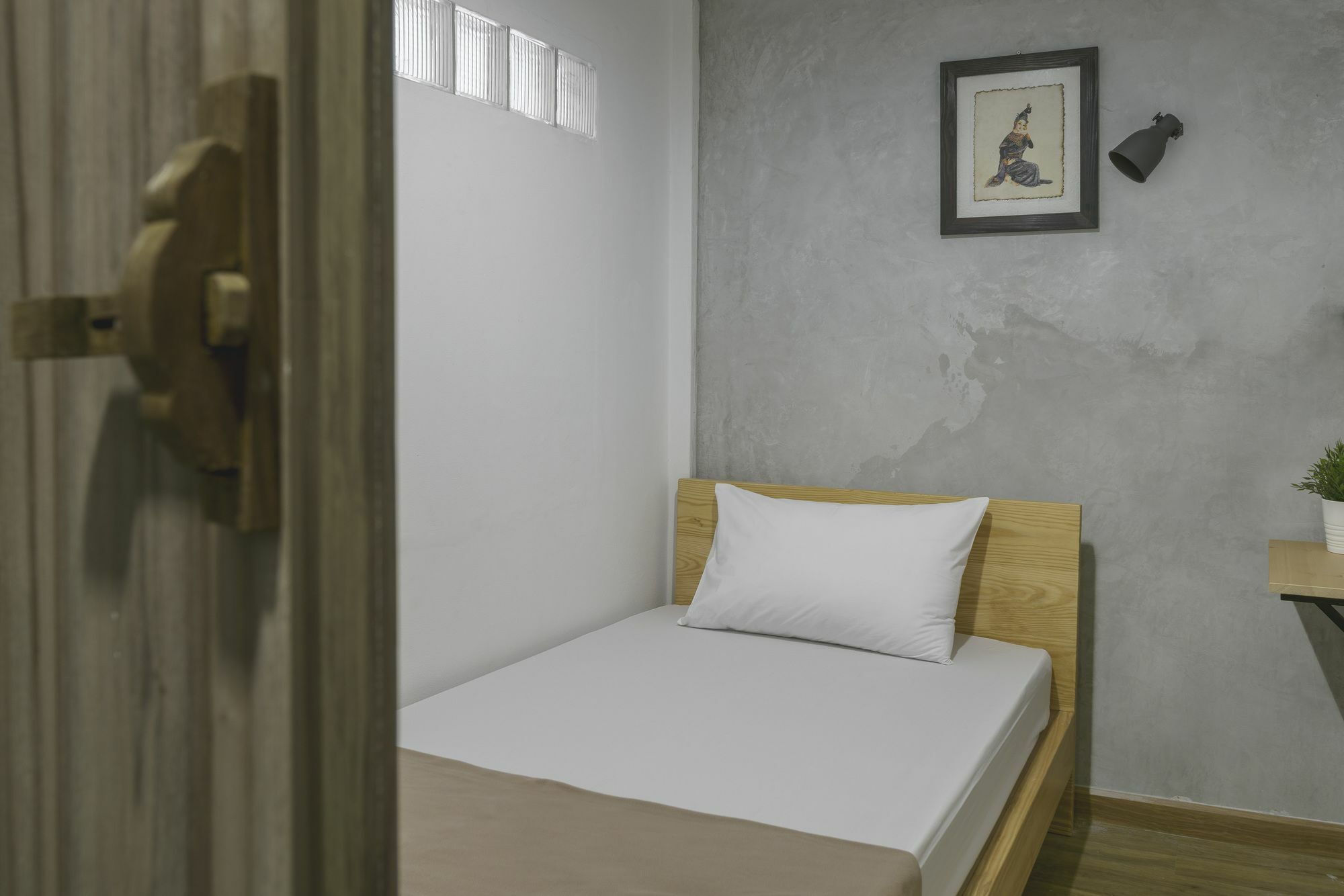 Ora Hostel Бангкок Экстерьер фото